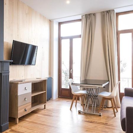 Studio Neuf, Charme De L'Ancien, Avec Balcon - 3 Etoiles, 4 Diamants Leilighet Bagnères-de-Bigorre Eksteriør bilde