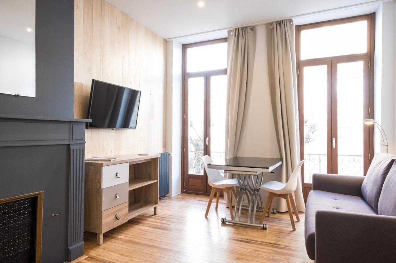 Studio Neuf, Charme De L'Ancien, Avec Balcon - 3 Etoiles, 4 Diamants Leilighet Bagnères-de-Bigorre Eksteriør bilde